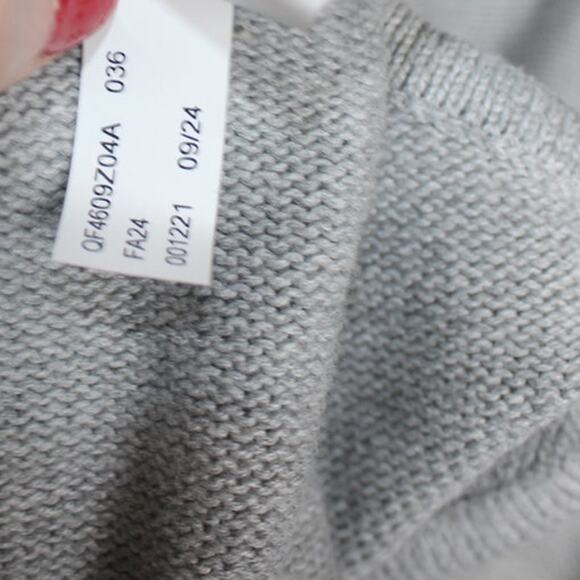 Michael Kors Pearl Heather Tunic Sweater NWT Size Medium Silver Back Zipper - Picture 8 of 8